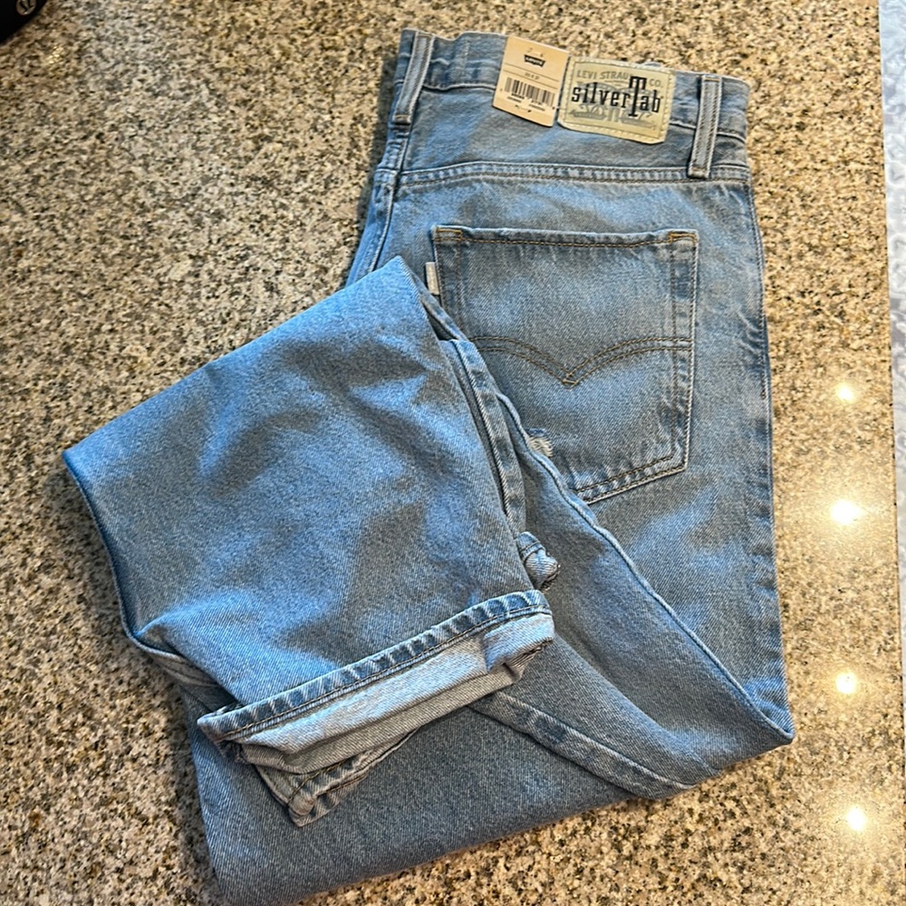 Levi jeans
